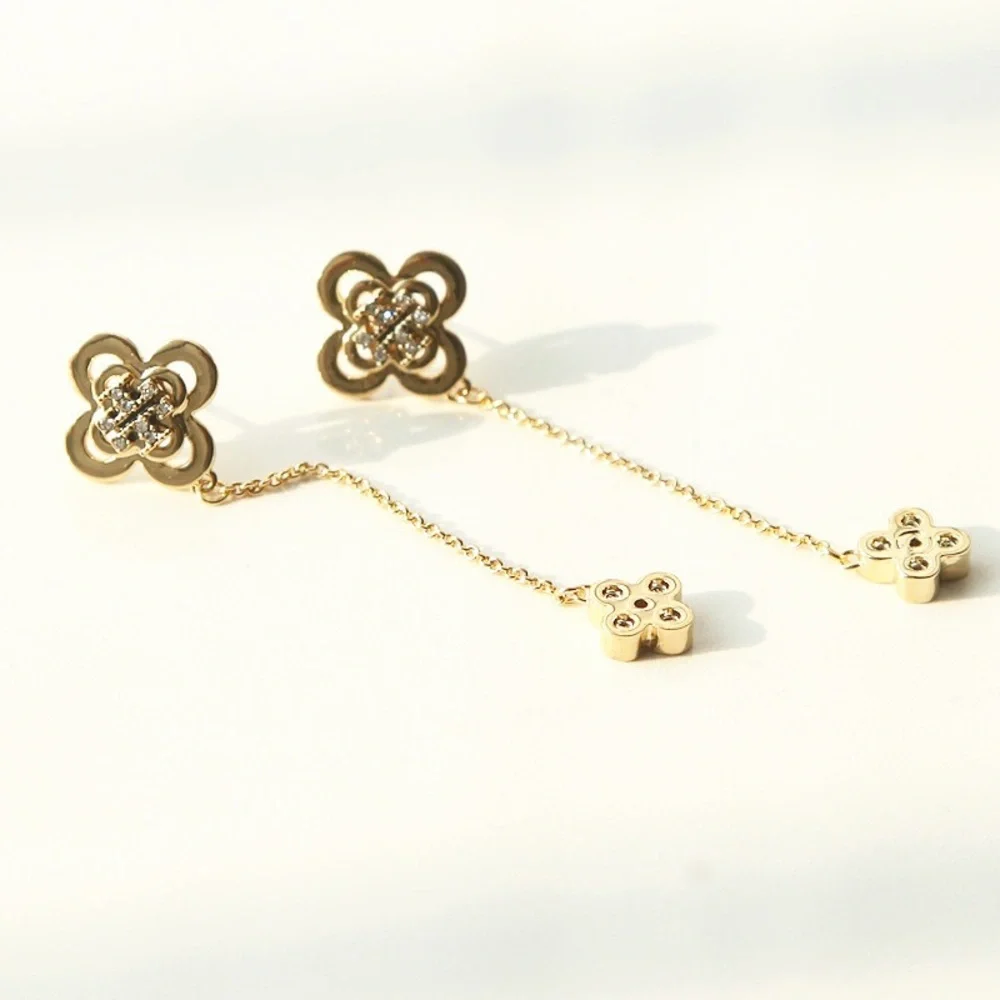 Tory Burch Gold Floral Chain Earrings